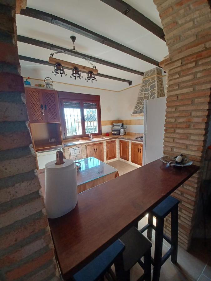 Villa Martinez Alquiler Rural Isabel Alcalá del Valle Dış mekan fotoğraf