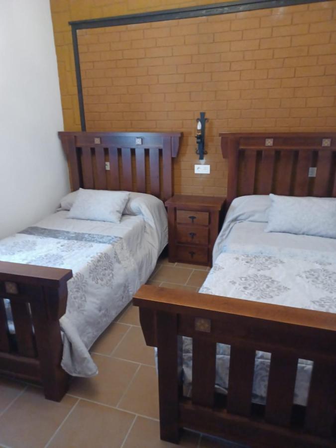Villa Martinez Alquiler Rural Isabel Alcalá del Valle Dış mekan fotoğraf